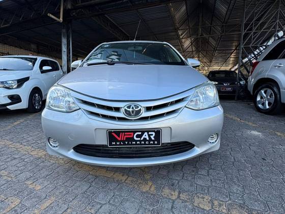 TOYOTA ETIOS 1.3 X 16V FLEX 4P MANUAL TOYOTA ETIOS 1.3 X 16V FLEX 4P MANUAL